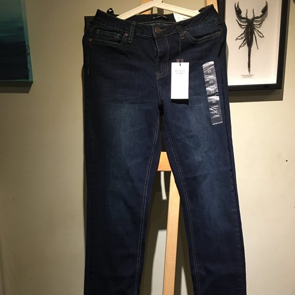 BLUENOTES SKINNY JEANS - Picture 2 of 4